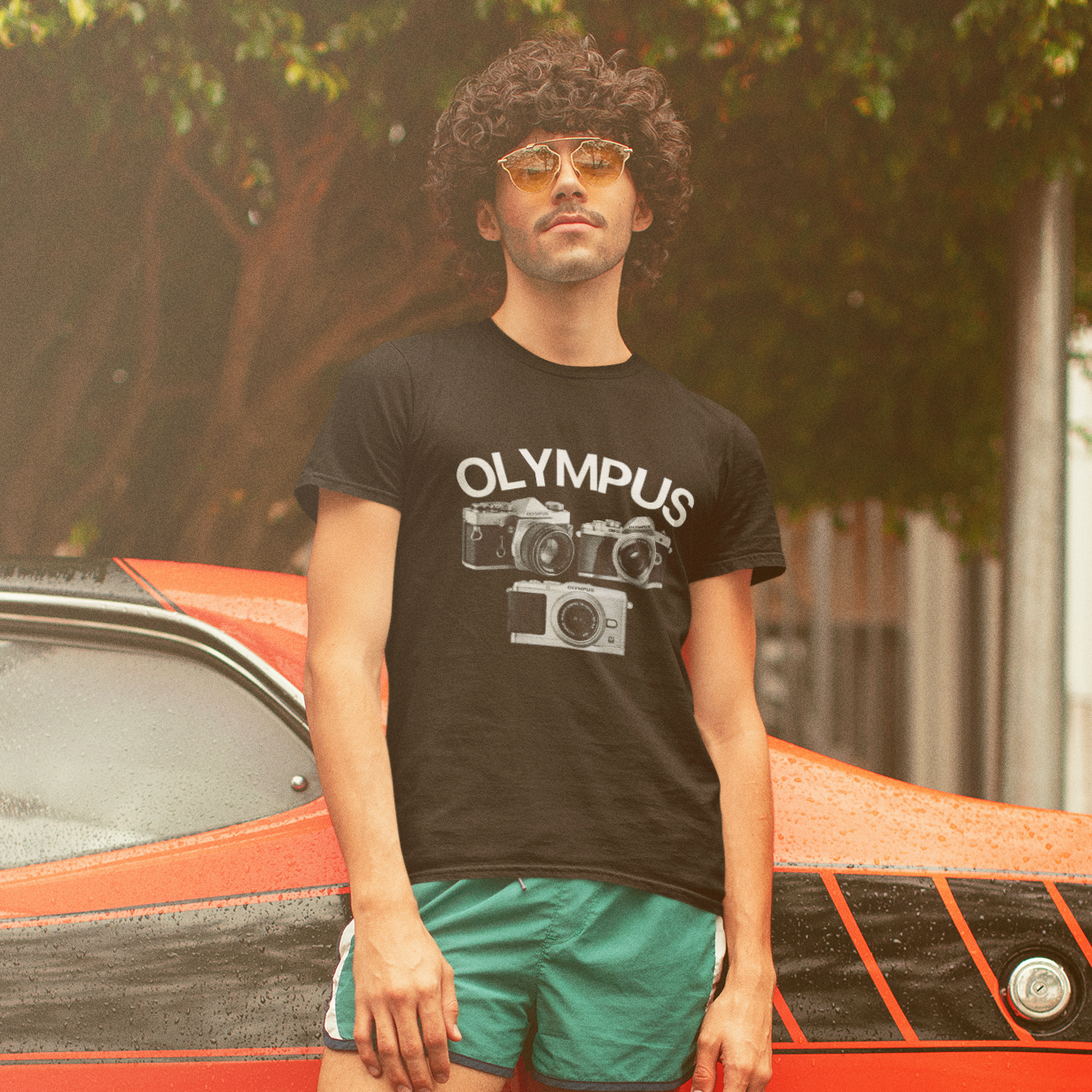 GIU - Olympus - Black Tshirt